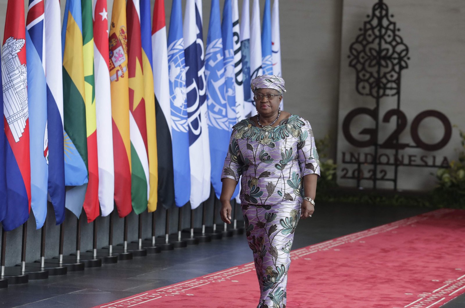 World Trade Organization (WTO) Director-General Ngozi Okonjo-Iweala arrives for the G-20 leaders&#039; summit in Nusa Dua, on the Indonesian resort island of Bali, Nov. 15, 2022. (AFP Photo)