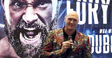 Britain's "Gypsy King" Tyson Fury attends a press conference at the Tottenham Hotspur Stadium, London, U.K., Oct. 20, 2022. (AP Photo)