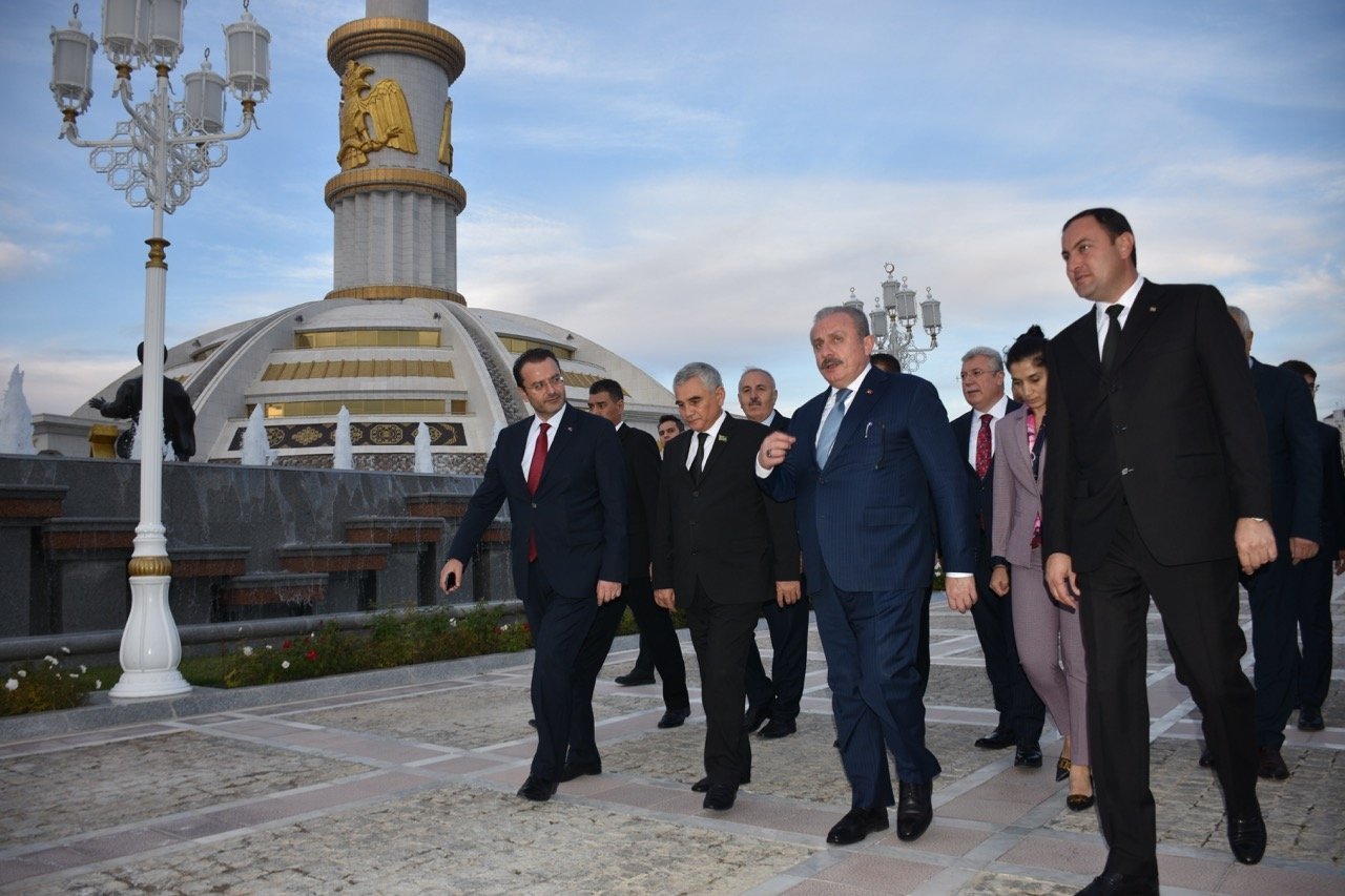 The Turkish delegation led by Parliament Speaker Mustafa Şentop (C) visits Ashgabat, Turkmenistan, Nov. 18, 2022. (AA Photo)