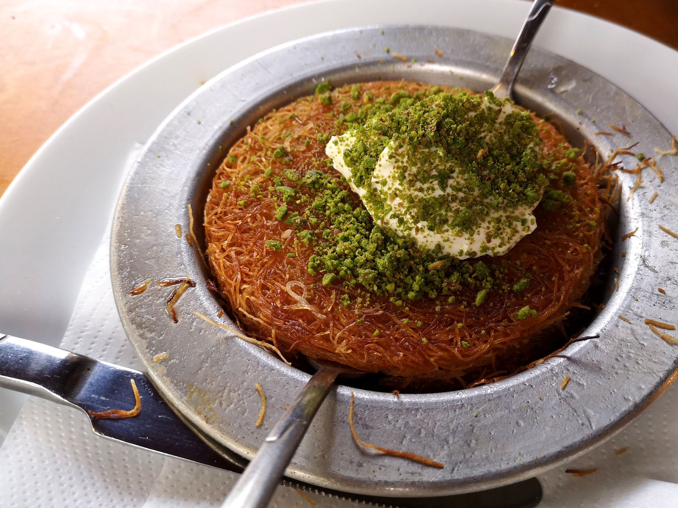 Künefe is a dessert that is popular throughout Türkiye, but most notably in Gaziantep. (Getty Images Photo)