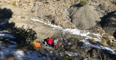 The excavation site where fossils of the large Cretaceous Period sea turtle Leviathanochelys aenigmatica were discovered in Catalonia's Alt Urgell county, northeastern Spain. (Reuters Photo)