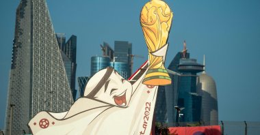 A cutout of Qatar 2022 mascot La'eeb adorns a street in Doha, Qatar, Nov. 11, 2022. (AFP Photo)