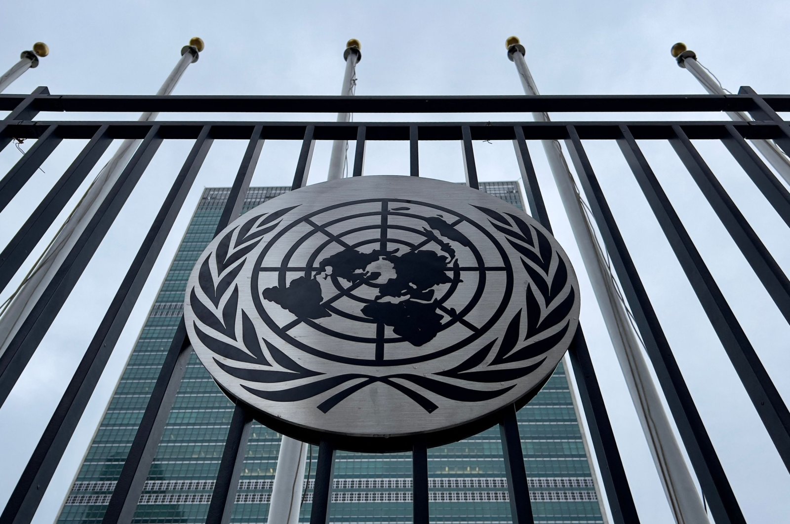 The entrance of the United Nations headquarters with a U.N. logo is seen in New York City, New York, U.S., Aug. 1, 2022. (AFP Photo)