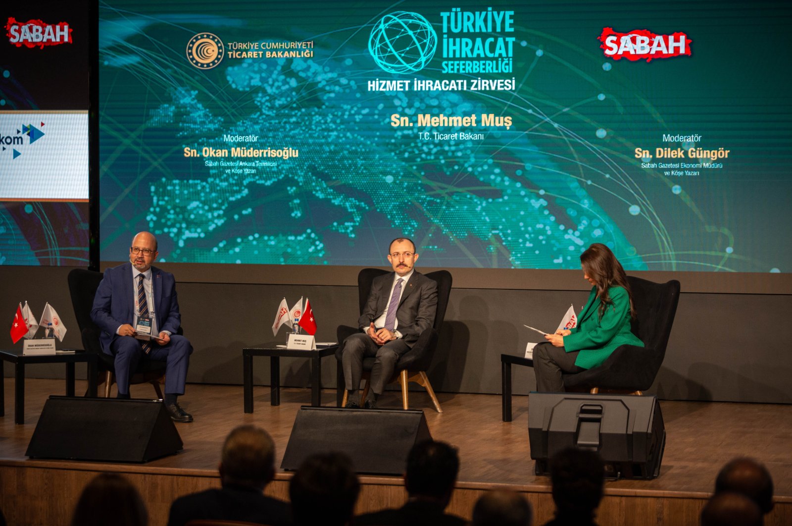Trade Minister Mehmet Muş (C) during the sixth Türkiye Export Mobilization summit, organized by Turkuvaz Media Group, in Istanbul, Türkiye, Nov. 18, 2022. (Photo by Hatice Çınar)