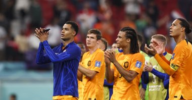 Players of the Netherlands celebrate the team's victory at the end of the FIFA World Cup 2022 group A match between Senegal and The Netherlands at Al Thumama Stadium, in Al Thumama, Qatar, Nov. 21, 2022. (EPA Photo)