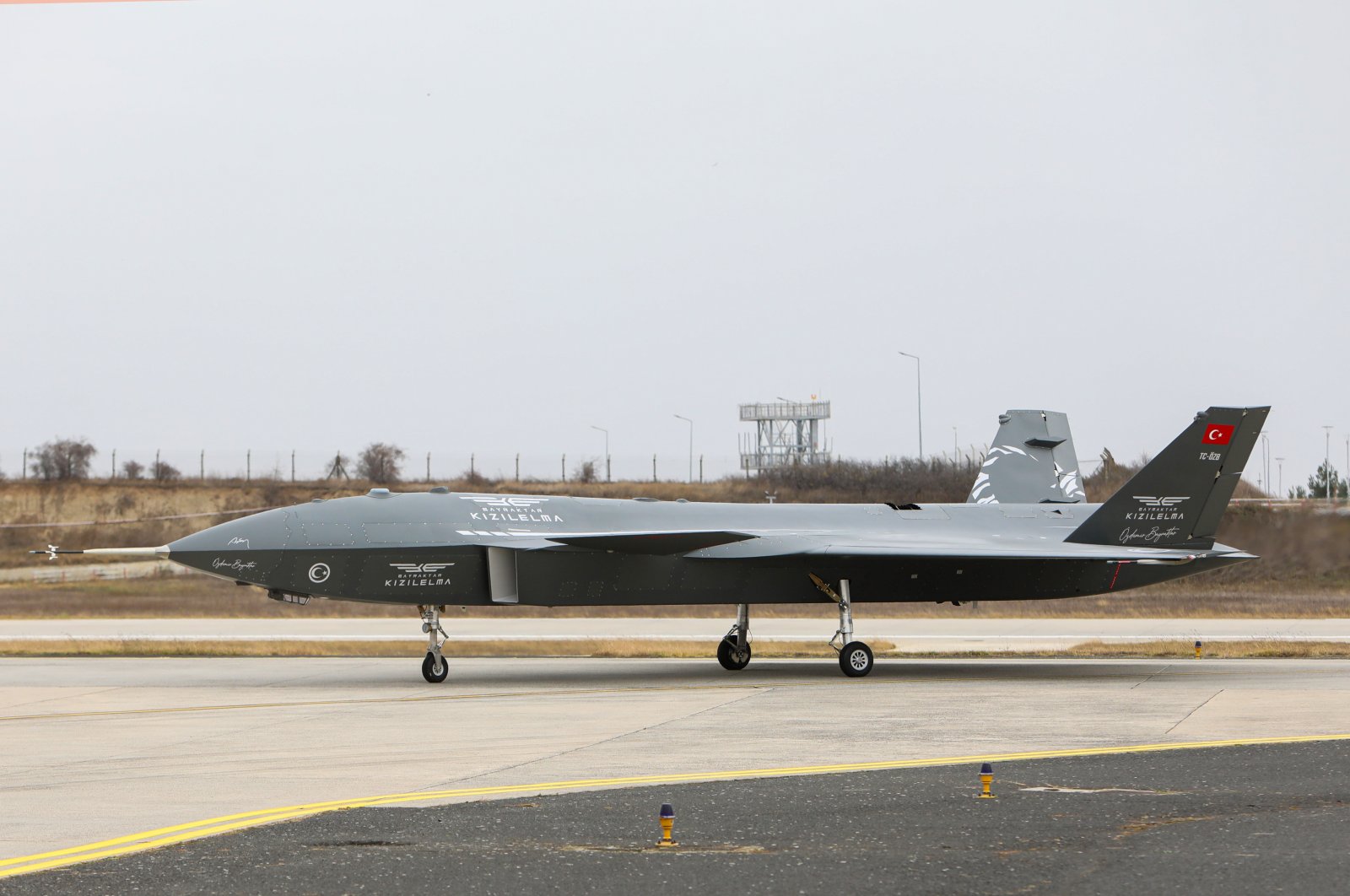 The National Unmanned Combat Aerial Vehicle System (C), named Kızılelma, is seen on a runway at an air base in northwestern Tekirdağ province, Türkiye, Nov. 20, 2022. (AA Photo)