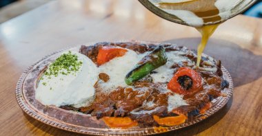 Iskender kebab is one of the staple traditional dishes of Bursa, Türkiye. (Shutterstock Photo)