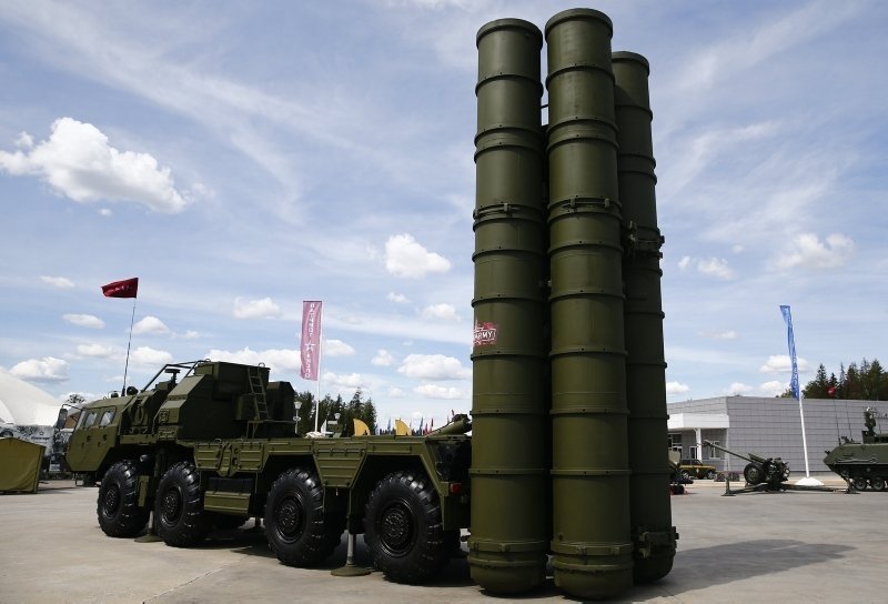 The Russian-made S-400 missile defense system is seen in this undated photograph. (AA Photo)