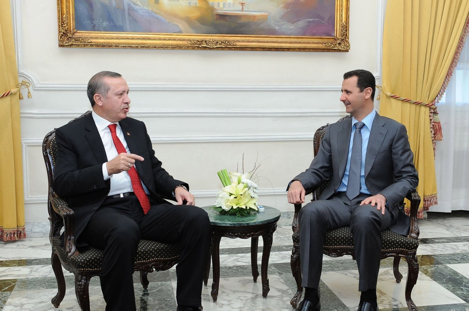 Setelah Berjabat Tangan dengan El-Sissi, Akankah Erdogan Bertemu Assad?