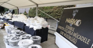 The seized drugs and equipment were exhibited at the Vatan campus of the Istanbul Police Department, Türkiye, Nov. 24, 2022. (AA Photo)