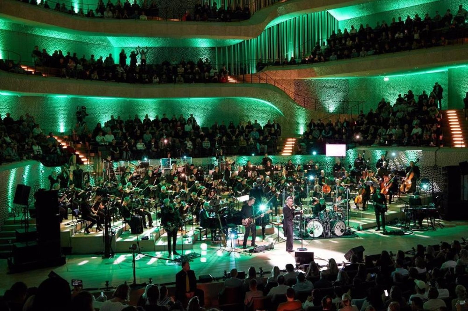 Badhoven: Aktivis iklim menargetkan konser di Hamburg philharmonic