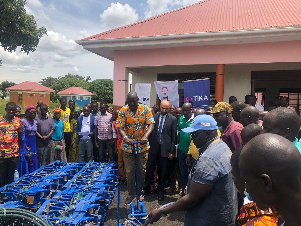 Farmers receive pedal water pumps donated by TIKA as part of the fight against the drought in the region in Teso, Uganda, Oct. 10, 2022. (Photo courtesy of TIKA)