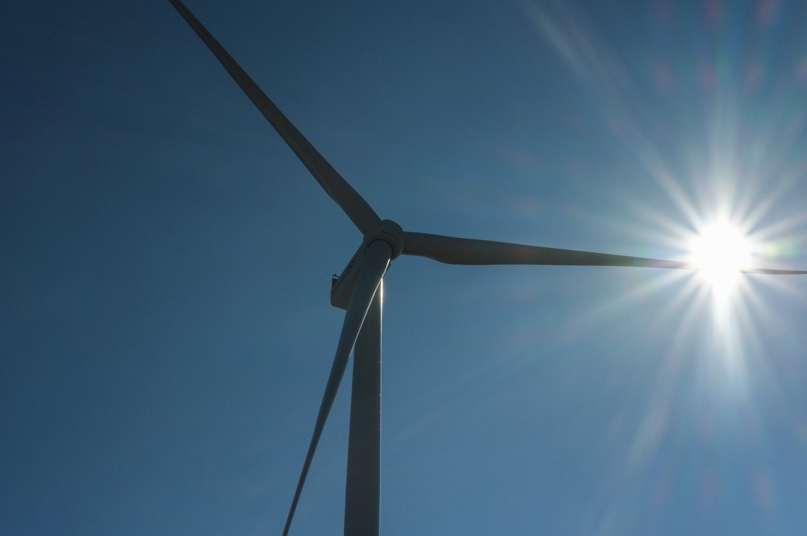 Rekor tawaran mengalir untuk proyek penyimpanan tenaga surya berbasis angin di Türkiye