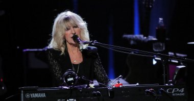 Honoree Christine McVie of the group Fleetwood Mac performs during the 2018 MusiCares Person of the Year show at Radio City Music Hall, New York, U.S., Jan. 26, 2018. (Reuters Photo)