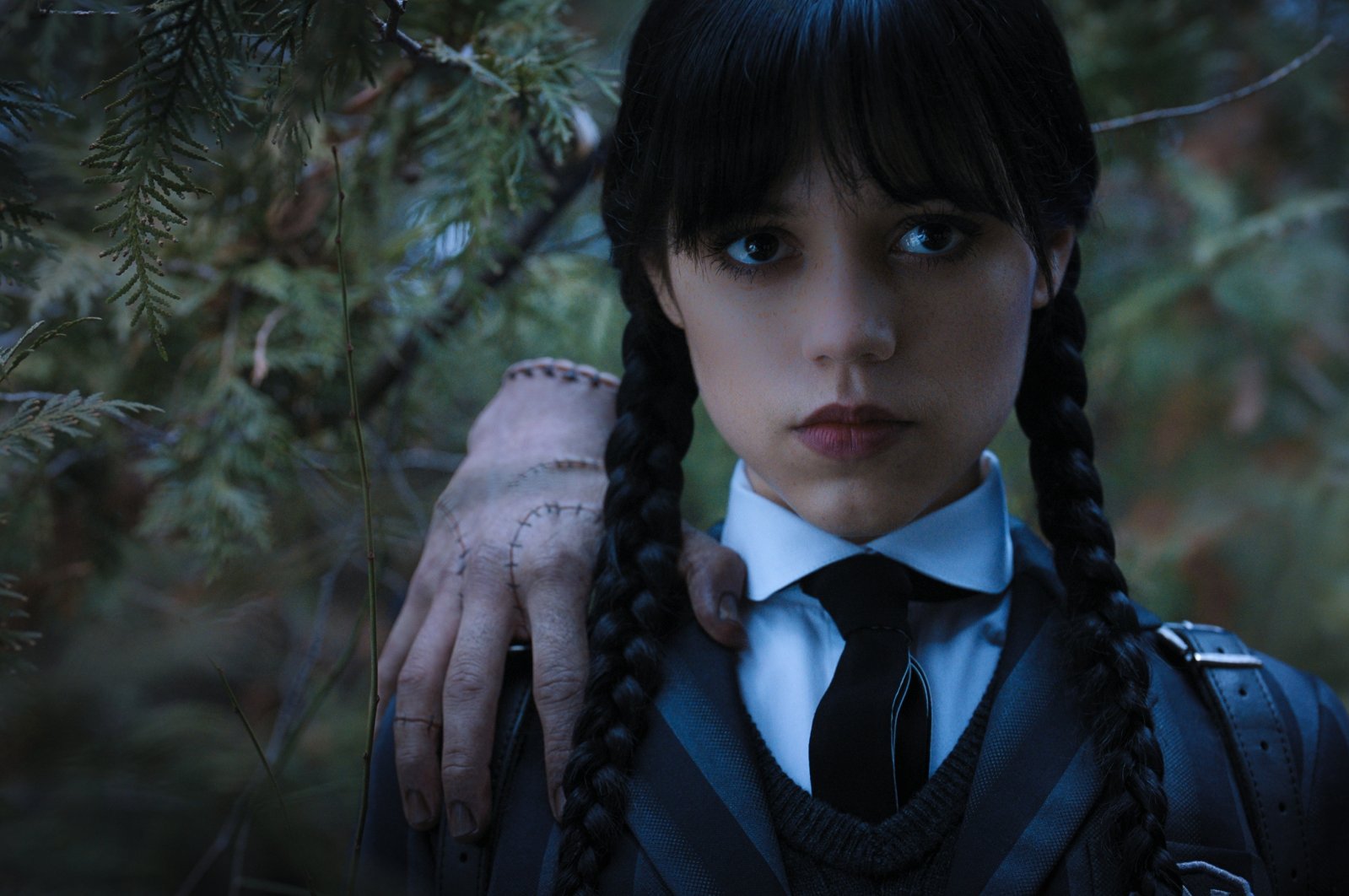 Jenna Ortega stars as Wednesday Addams alongside &quot;Thing&quot; in Netflix&#039;s revival of the Addams Family show. (dpa Photo)