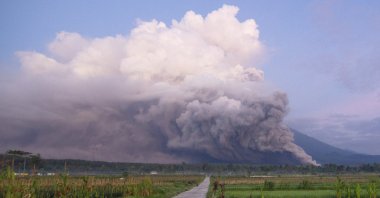 Mt. Semeru releases volcanic materials during an eruption, Lumajang, East Java, Indonesia, Dec. 4, 2022. (AP Photo)