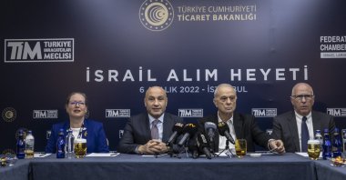 TIM head Mustafa Gültepe (2nd L), Uriel Lynn, head of the Israel Federation of International Chambers of Commerce (2nd R) and Israel&#039;s Ambassador to Ankara Irit Lillian (L) are seen during a press conference in Istanbul, Türkiye, Dec. 6, 2022. (AA Photo)