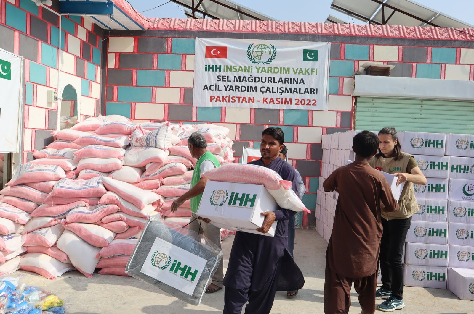 Badan amal Turki membantu lebih dari 150.000 korban banjir Pakistan