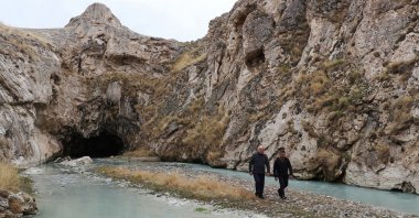 The research team formed through the cooperation of Ağrı Ibrahim Çeçen University (AIÇU) and Istanbul Technical University (ITU) starts to work in the area where Noah&#039;s Ark&#039;s remnants are believed to located, Ağrı, Türkiye, Nov. 21, 2022. (IHA Photo)