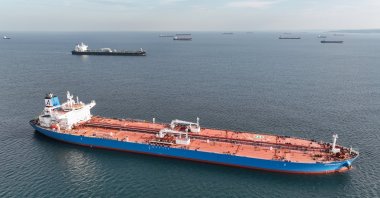 Oil tankers wait in the Black Sea off Kilyos near Istanbul, Türkiye, Dec. 8, 2022. (Reuters Photo)