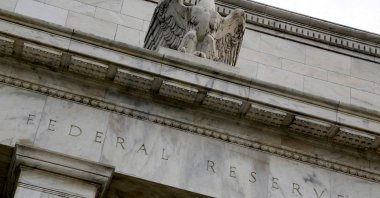 An eagle tops the U.S. Federal Reserve building's facade in Washington, U.S., July 31, 2013. (Reuters Photo)