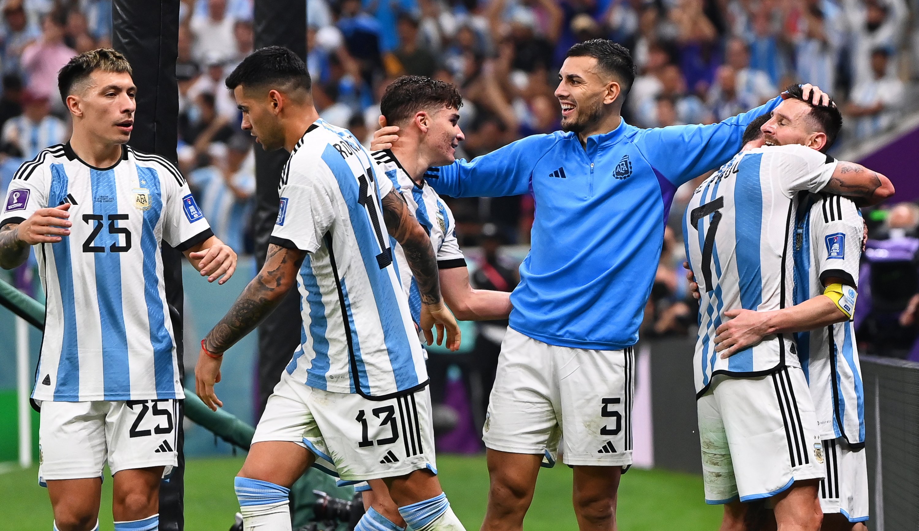 World Cup] Germany defeats Argentina 1-0 to win World Cup title