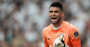 Kayserispor goalkeeper Bilal Bayazit reacts during the Turkish Super Lig match between Besiktas AS and Yukatel Kayserispor at the Vodafone Park Arena, Istanbul, Türkiye, Aug. 6, 2022. (Getty Photo)