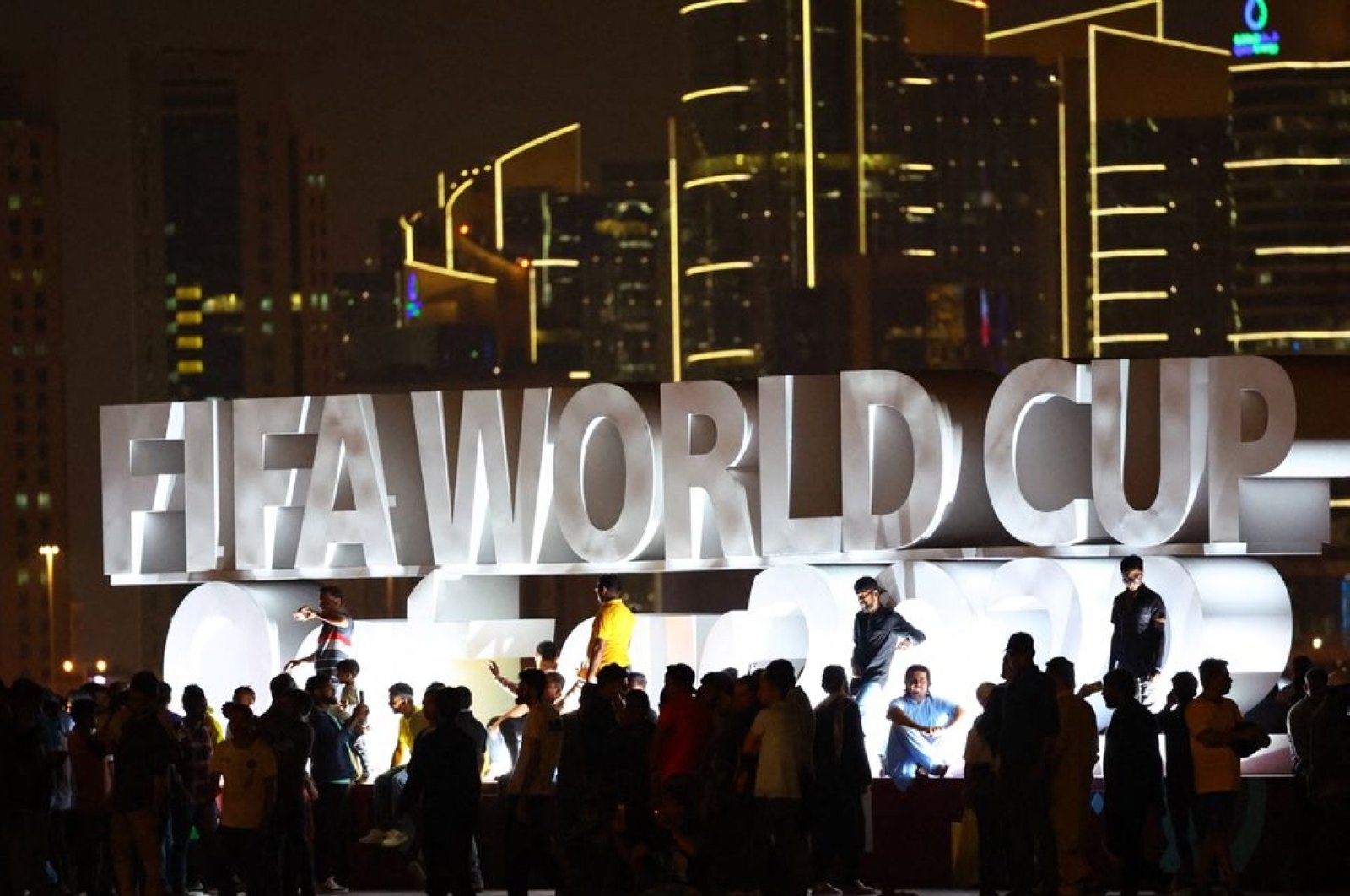 Sepak bola dekolonisasi: Mengapa Piala Dunia Qatar diserang?
