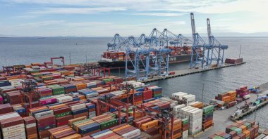 Containers are seen at a port in Istanbul, Türkiye, Oct. 12, 2021. (AA Photo)