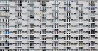 An apartment block is seen in the center of Warsaw, Poland, June 1, 2017. (Reuters Photo)
