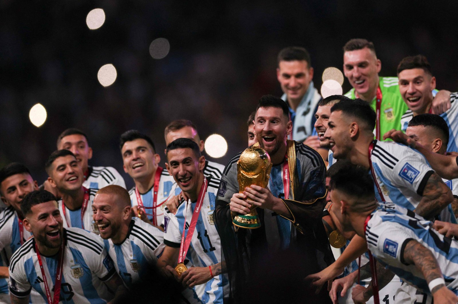 Argentina yang gembira bersiap menyambut juara Piala Dunia