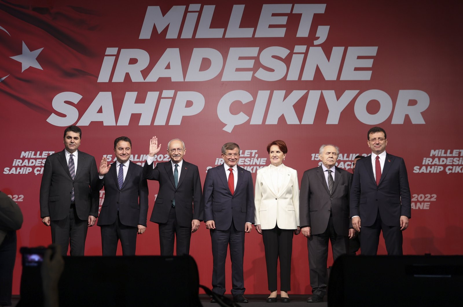 The chairpersons of the political parties in the opposition bloc – known as the “table for six” – and Istanbul Mayor Ekrem Imamoğlu (R) pose as they attend a rally in Saraçhane to show their support for Imamoğlu, Istanbul, Türkiye, Dec. 15, 2022. (AA Photo)