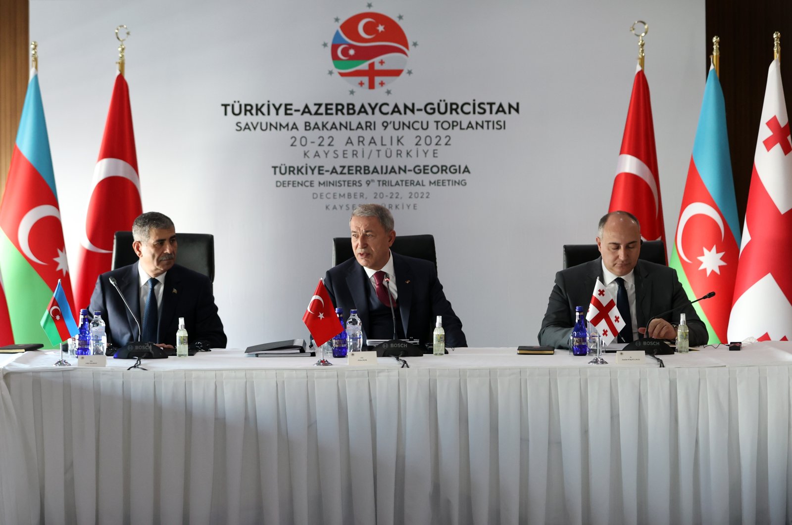 Türkiye&#039;s Defense Minister Hulusi Akar (C) holds a trilateral summit with his Azerbaijani counterpart Zakir Hasanov (L) and Georgian counterpart Juansher Burchuladze (R) in Türkiye&#039;s Kayseri province on Dec. 21, 2022. (AA Photo)