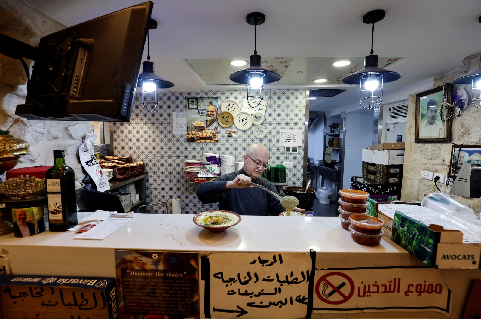 Koki Yerusalem menawarkan kepada wisatawan rasa hidup Palestina di Kota Tua