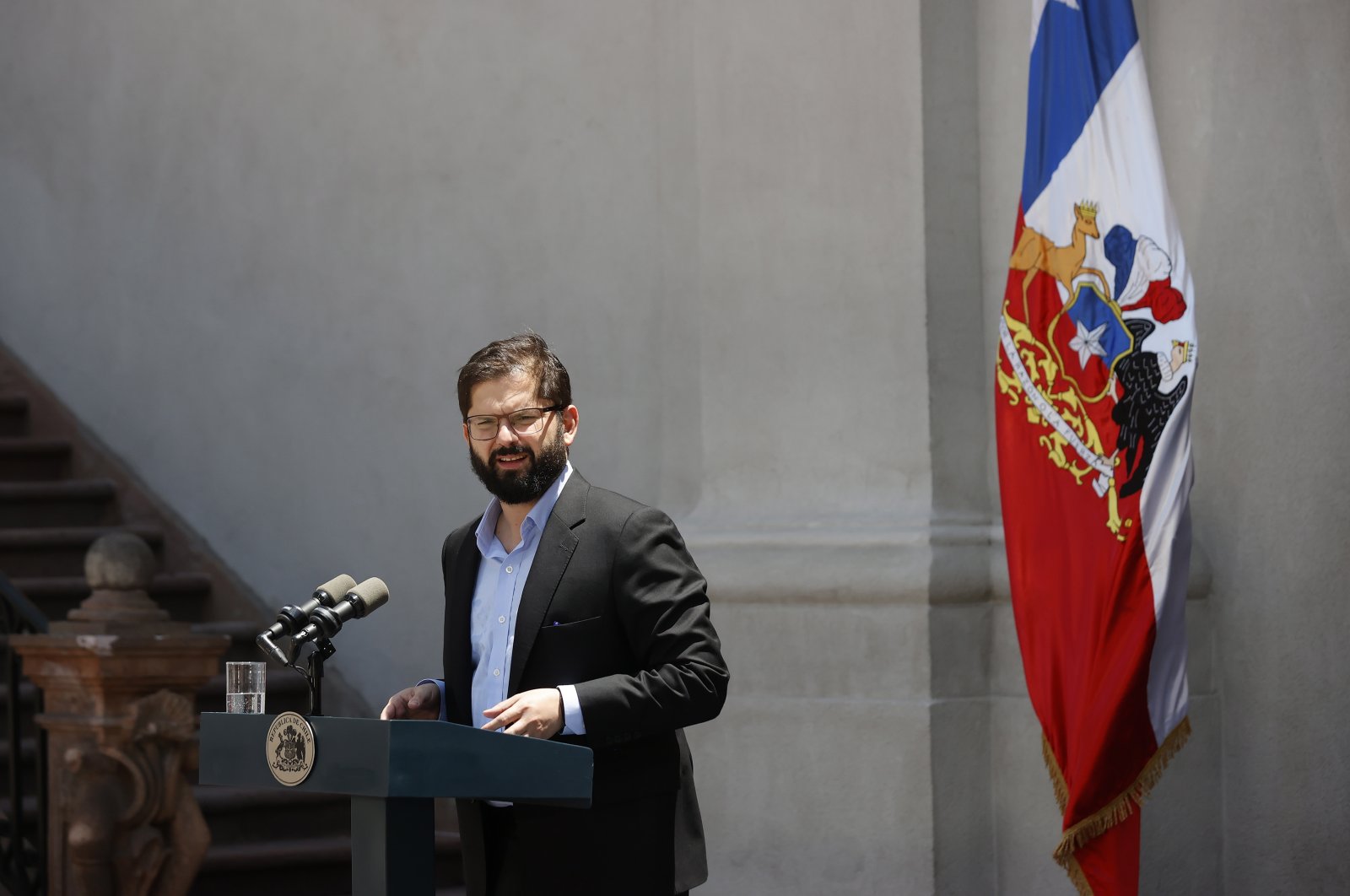Chile&#039;s President Gabriel Boric speaks during a press conference after learning of the ruling on the cross-border waters of Silala, Santiago, Chile, Dec. 1, 2022. (EPA Photo)
