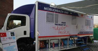 A "Mobile Clinic" offers health services in flood-hit Pakistan, Dec. 26, 2022. (Courtesy of TİKA)