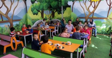 Preschoolers have lunch at a school in Edirne, northwestern Türkiye, Oct. 29, 2022. (AA Photo) 