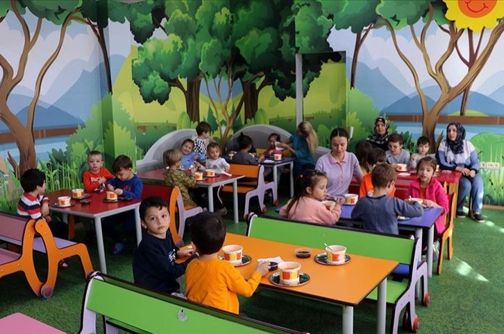 Türkiye berupaya memperluas program makan siang gratis hingga 5 juta siswa