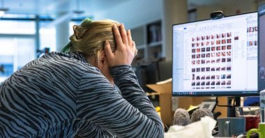 Quiet quitting might help you cope better at a job that has lost its meaning for you. But career coaches say it won't make you any happier. (dpa Photo)