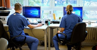 Medical staff working at the pediatric intensive care unit at St. Joseph Hospital Tempelhof in Berlin, Germany, Dec. 5, 2022. (EPA Photo)