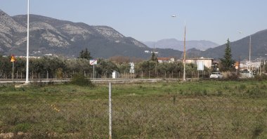 Horozlu (Petinos) village is seen from a distance in Western Thrace's Xanthi (Iskeçe) region in northeastern Greece, Dec. 23, 2022. (AA Photo)