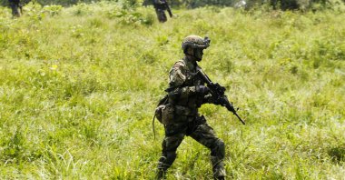 Colombian soldiers guard the border with Ecuador in Narino, Colombia, April 18, 2018. (Reuters Photo)