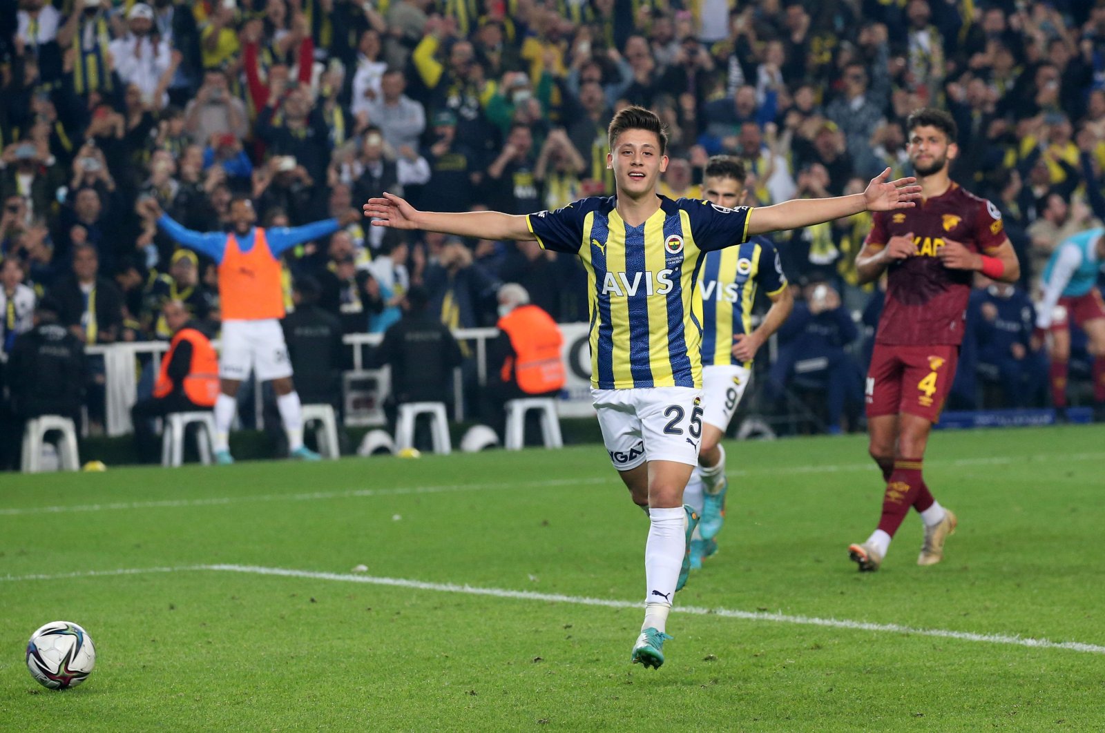 UEFA menyebut Güler dari Fenerbahçe di antara talenta terbaik tahun 2023
