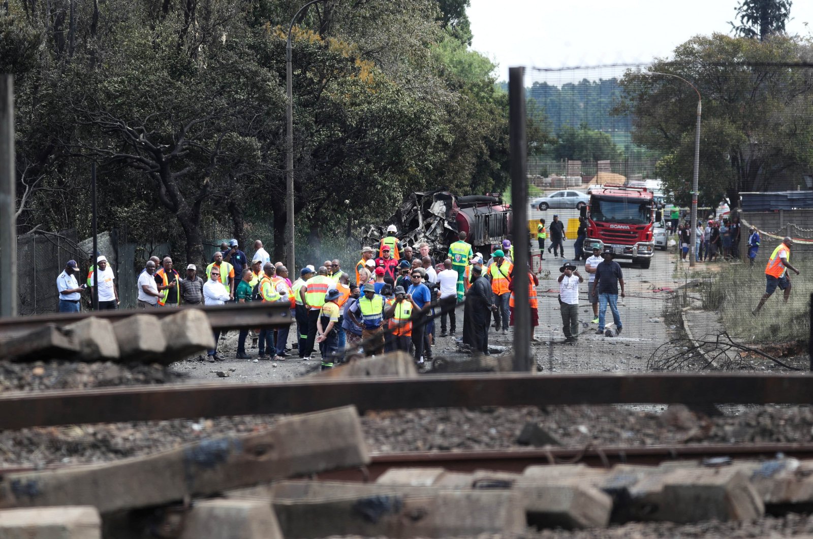 Korban tewas ledakan truk gas Afrika Selatan naik menjadi 34