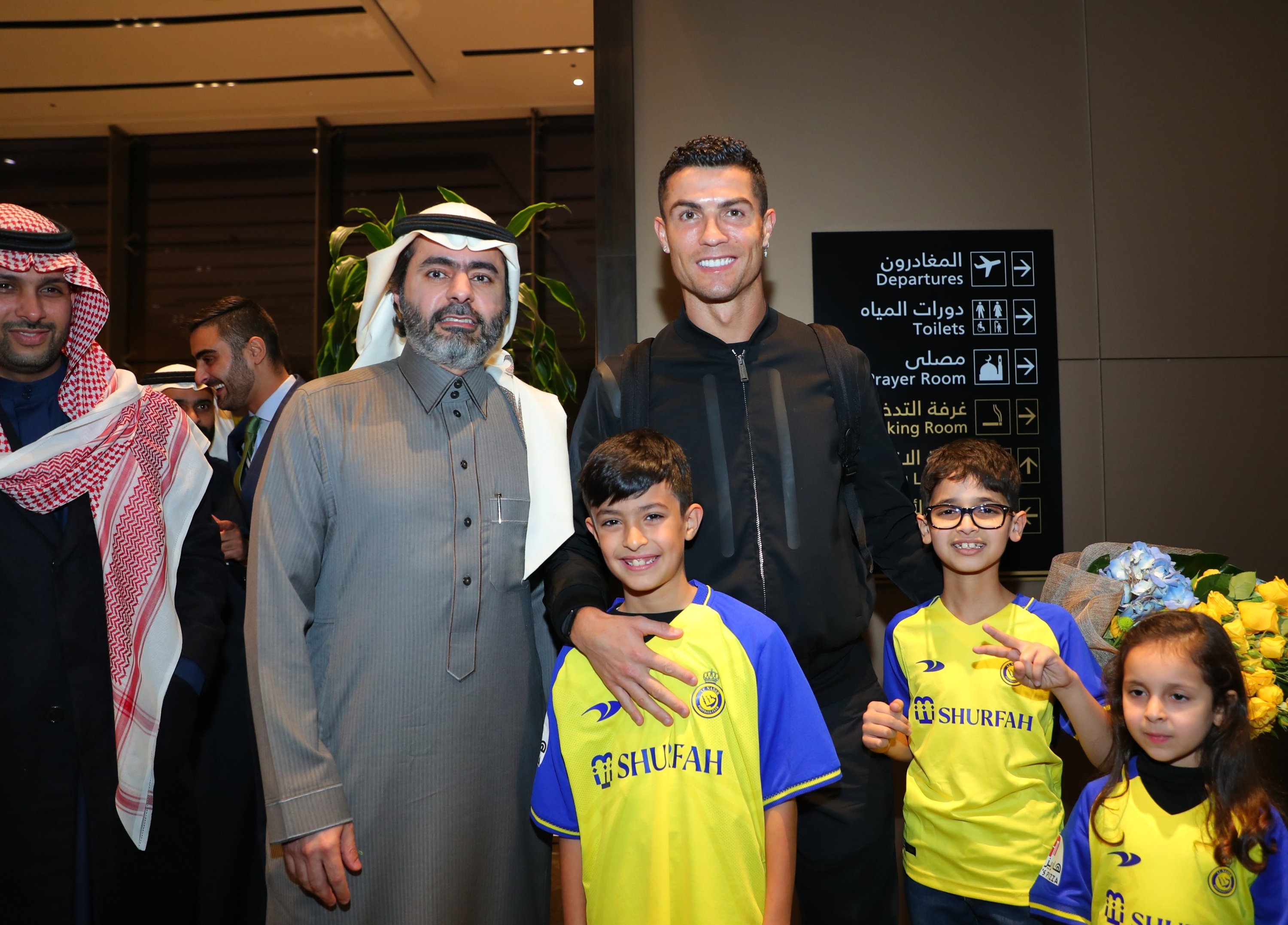 Ronaldo poses with Al Nassr shirt after signing for Saudi club