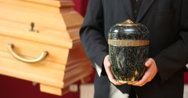 More biodegradable materials for urns and coffins can make dying more sustainable. (dpa Photo)