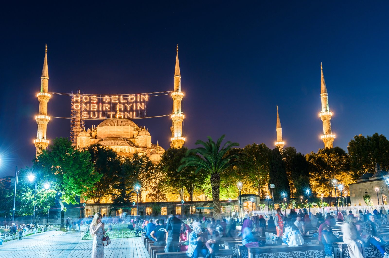 The Blue Mosque adorned with lights during Ramadan, in Istanbul, Türkiye. (Shutterstock Photo)