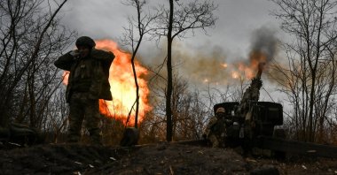 Ukrainian servicemen fire a shell from a 2A65 Msta-B howitzer towards Russian troops, amid Russia's attack on Ukraine, in a frontline in Zaporizhzhia region, Ukraine, Jan. 5, 2023. (Reuters Photo)