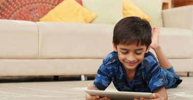 Parents should be careful to monitor their children&#039;s screen time and the digital content they are exposed to, according to experts. (Shutterstock Photo)