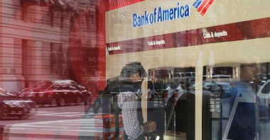 A customer uses an ATM at a Bank of America branch in Boston, Massachusetts, U.S., Oct. 11, 2017. (Reuters Photo)